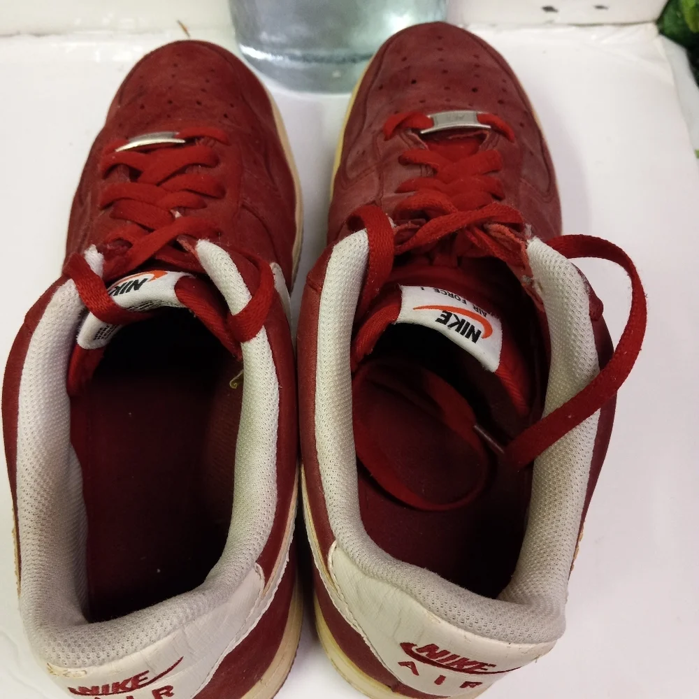 Nike Air Force1 Sneakers  Mens  Red Suede Leather Swoosh Size 11